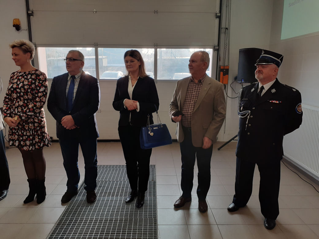 Przekazanie promes dla młodzieżowych drużyn strażaków ochotników w KM PSP w Siedlcach