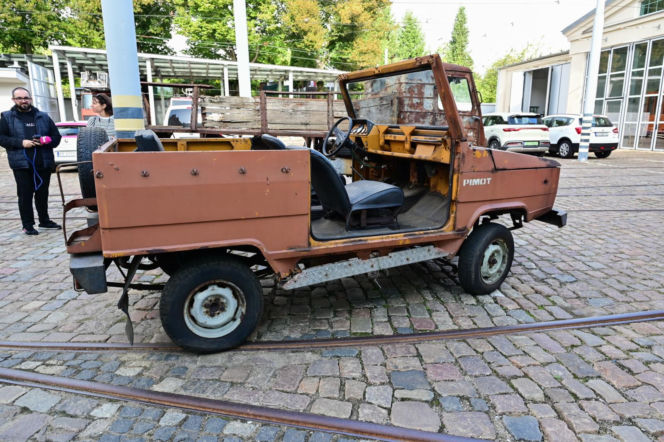 Prototyp terenowego Poloneza w Muzeum Techniki i Komunikacji w Szczecinie