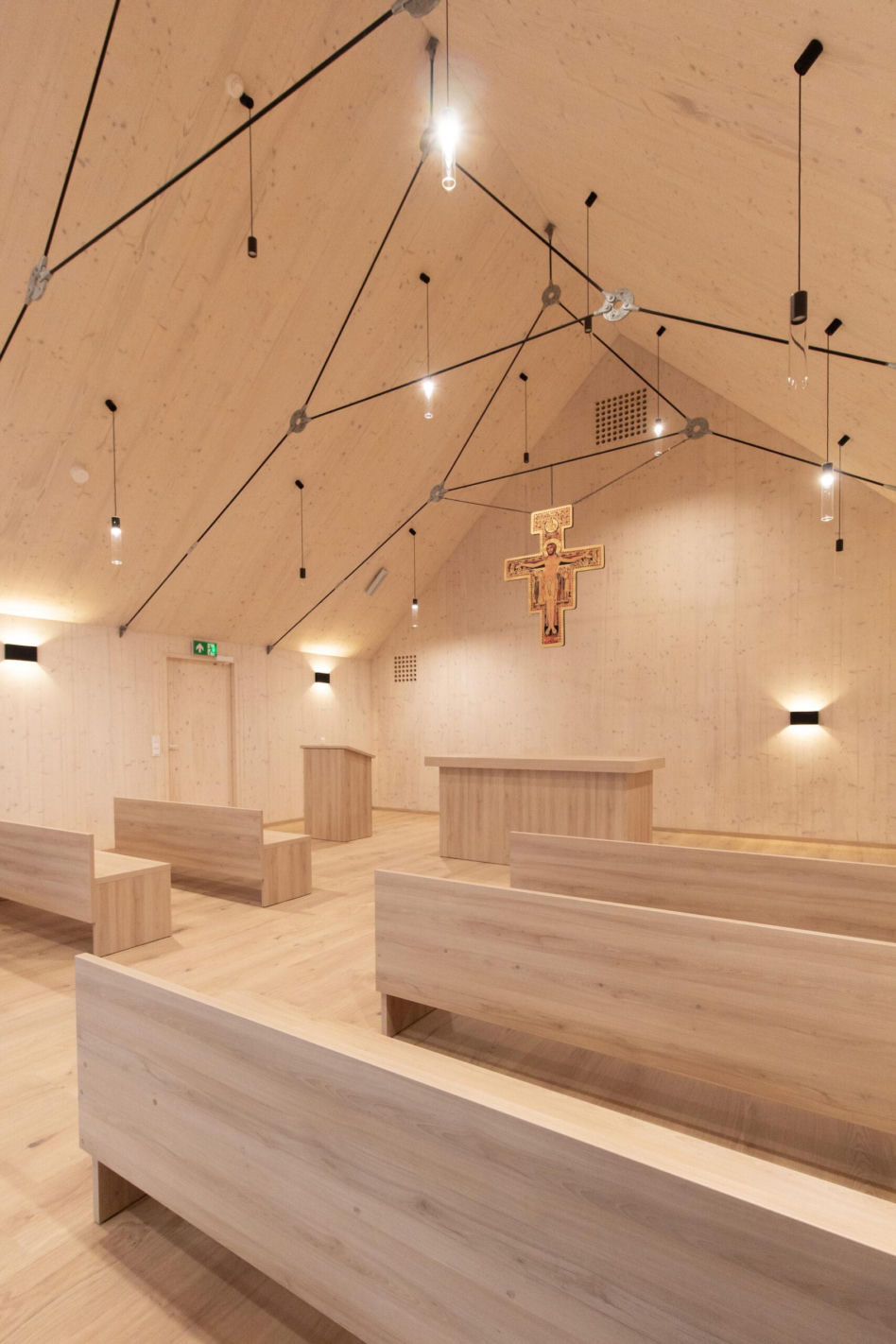 XYstudio - Dom Matki Bożej Serdecznej