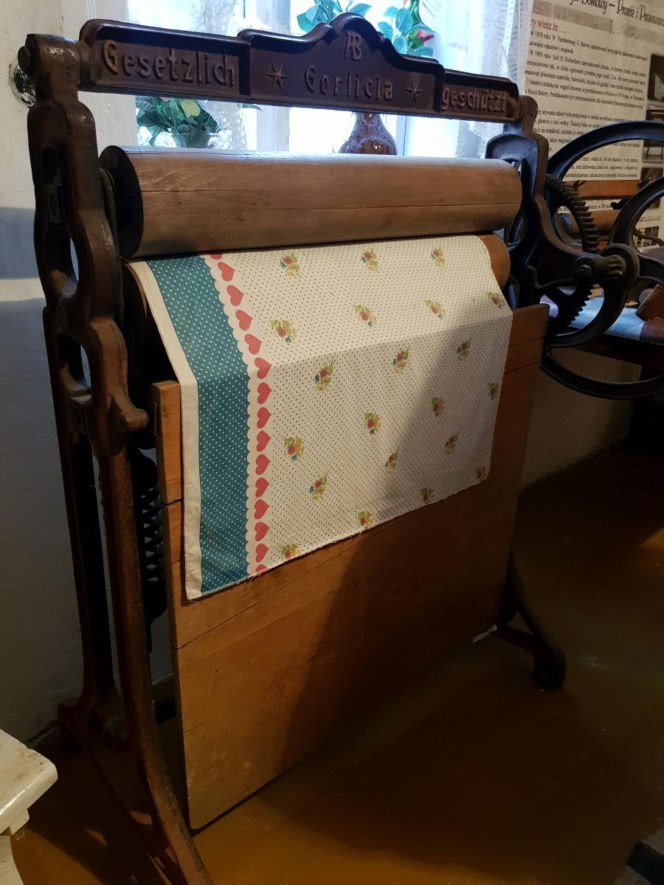 To jeden z najpiekniejszych skansenów w Polsce. Idealny na majówkę bez tłumów