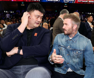 David Beckham na meczu koszykówki w Chinach