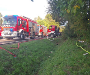 Wybuch gazu w domu w Porębie Radlnej. Ucierpiała ok. 50-letnia kobieta