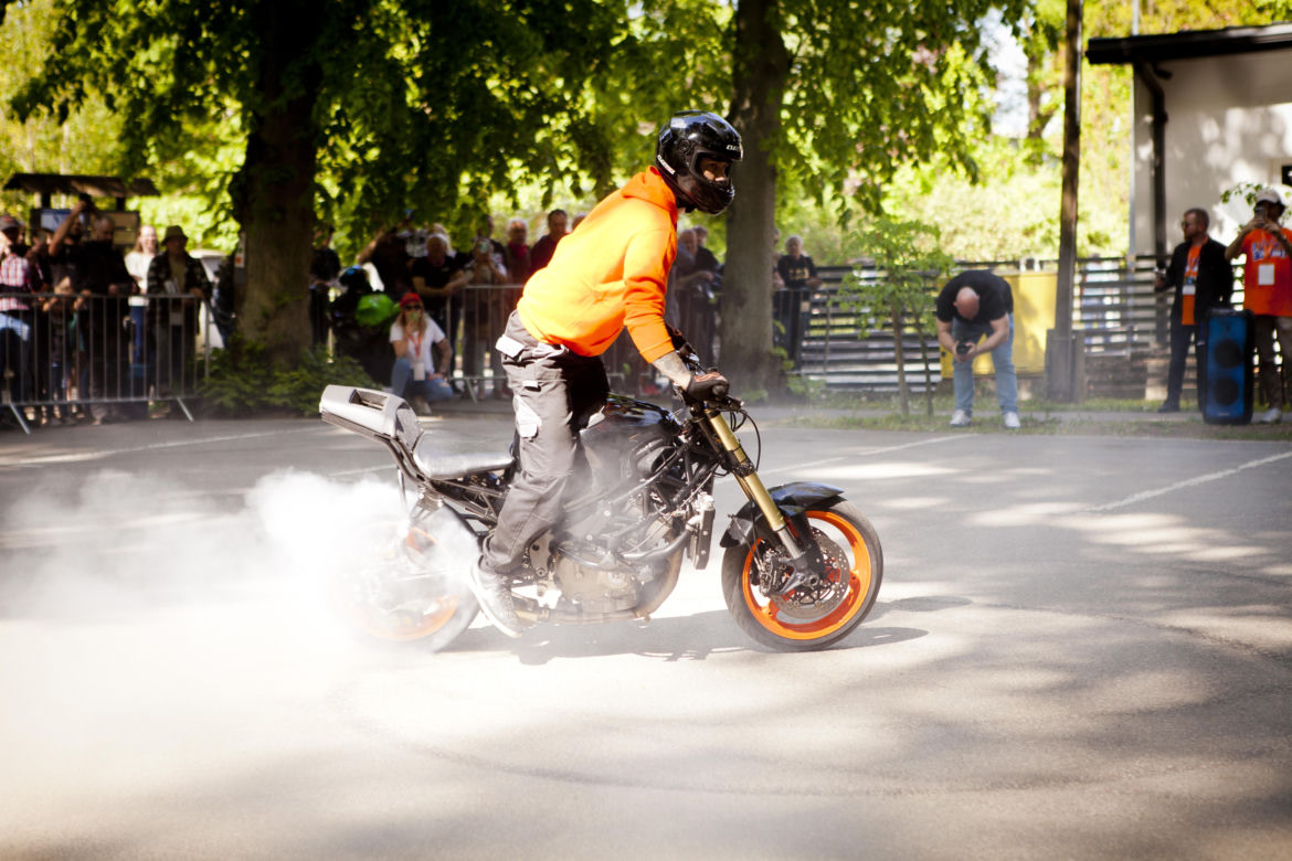 ESKA RIDER SHOW 4