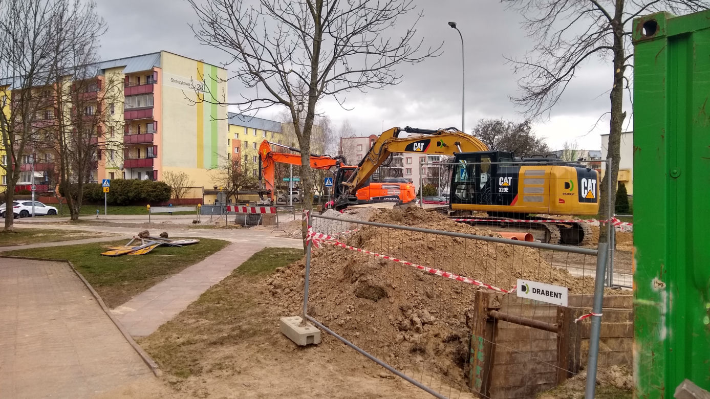 Ulica Magnoliowa ROZKOPANA. Sprawdź, kiedy nastąpi koniec prac [ZDJĘCIA]