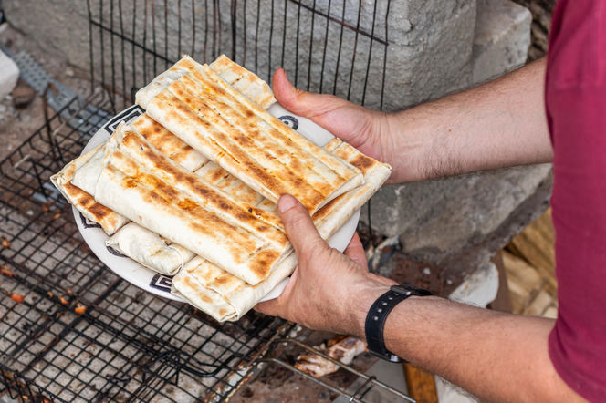 Zapomnij o kebabach z budki. Ten wiralowy sposób to prawdziwa rewolucja