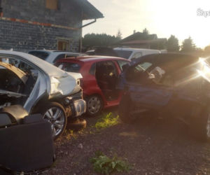 Dziupla samochodowa odkryta przez policjantów