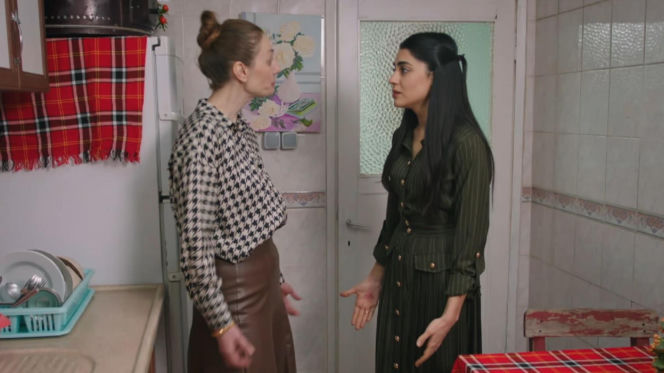 Panna młoda odc. 25. Hancer, Derya