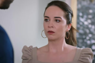 Panna młoda, odcinek 44: Beyza upomina się o swój posag, stawiając Cihana w trudnej sytuacji