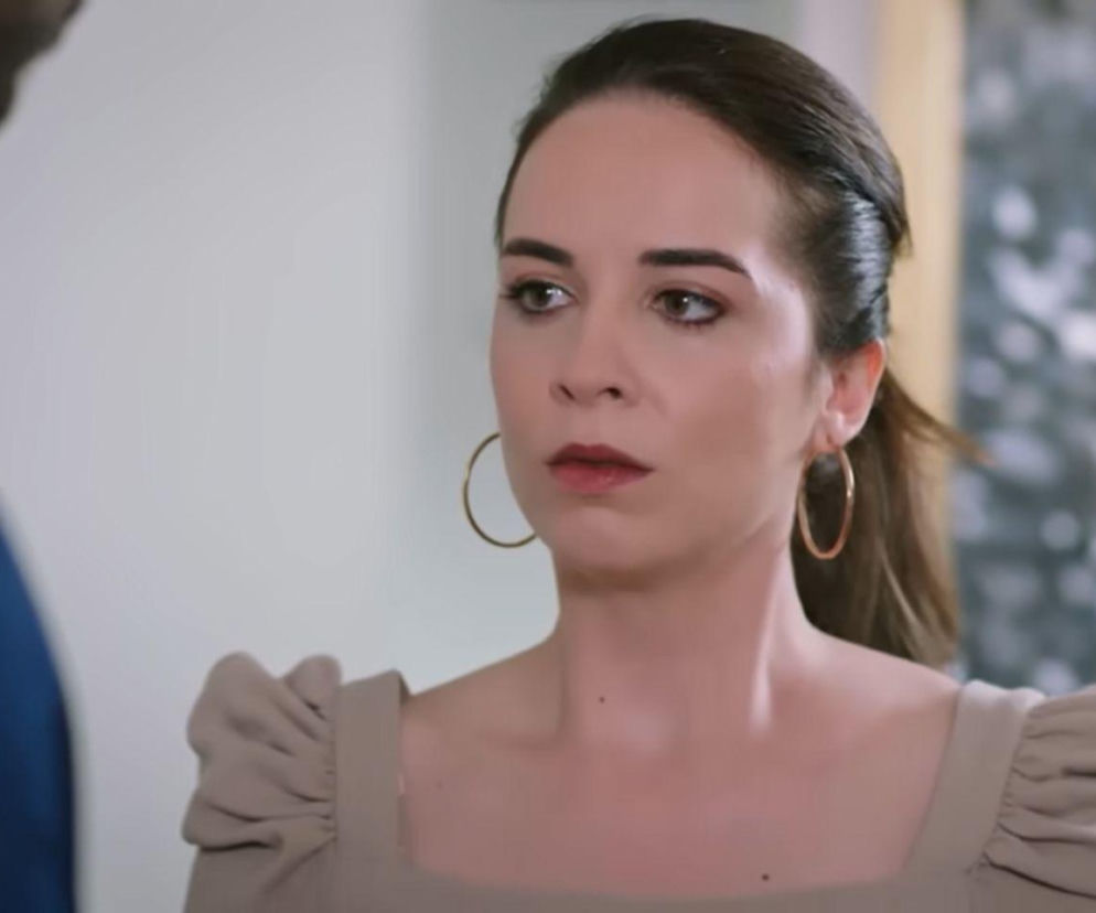 Panna młoda, odcinek 44: Beyza upomina się o swój posag, stawiając Cihana w trudnej sytuacji