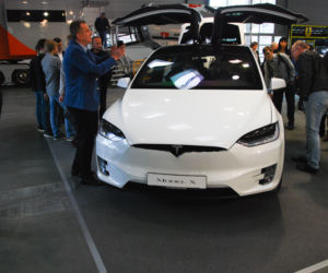 Stoisko Tesla - Targi Poznań Motor Show 2017