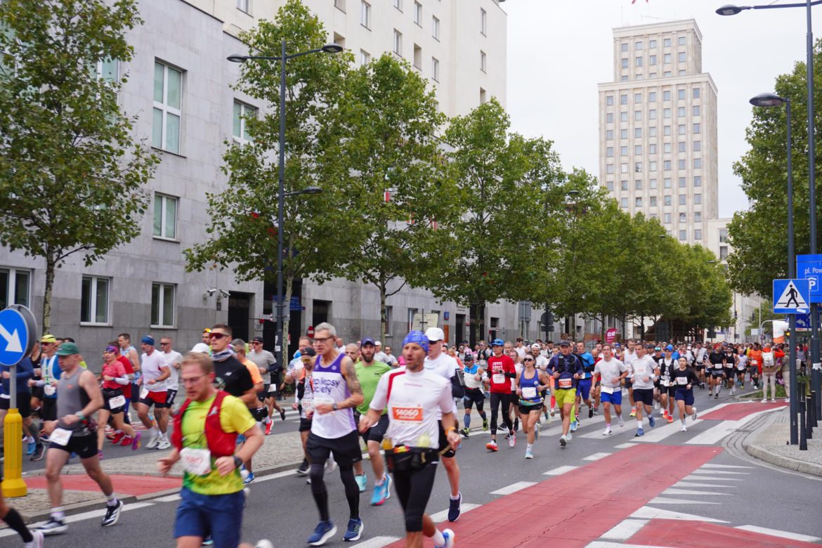 Uczestnicy Maratonu Warszawskiego 2025