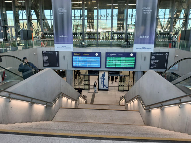 Dworzec kolejowy Warszawa Zachodnia po otwarciu