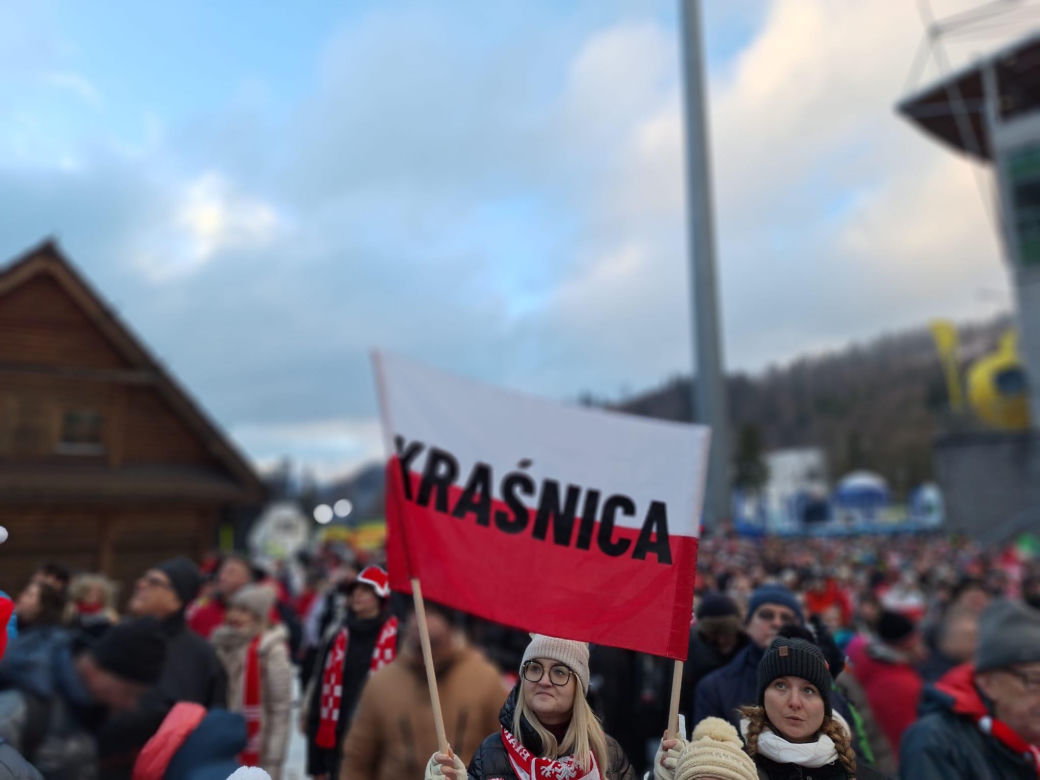 Kibice w czasie Pucharu Świata w Skokach Narciarskich w Wiśle ZDJĘCIA