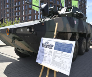 Warszawskie Targi Obronne. Ponad 100 wystawców, broń, sprzęt wojskowy i wyposażenie służb mundurowych w jednym miejscu!