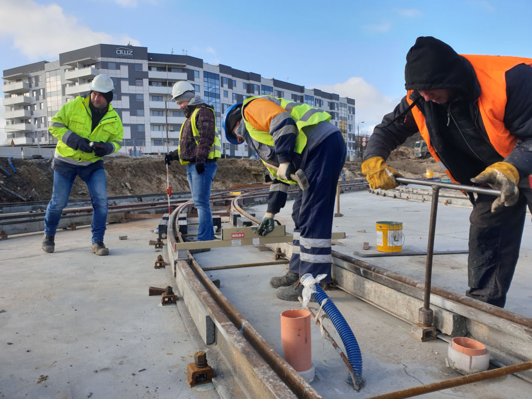 Remont ulicy Kujawskiej trwa. Zobacz zdjęcia 