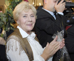 Teresa Lipowska kiedyś i dziś. Tak przez dekady zmieniała się uwielbiana Barbara z M jak miłość