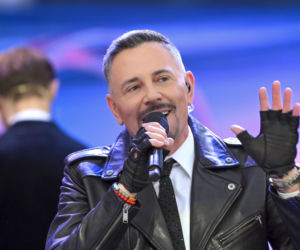 Krzysztof Ibisz odpalił tryb młodziaka. Dziubek i minki na festiwalu Polsatu