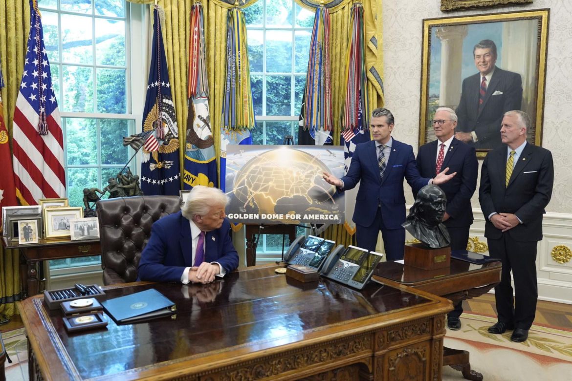 Kosmiczna Złota Kopuła ochroni Amerykę. Trump chce wydać na nią $175 miliardów