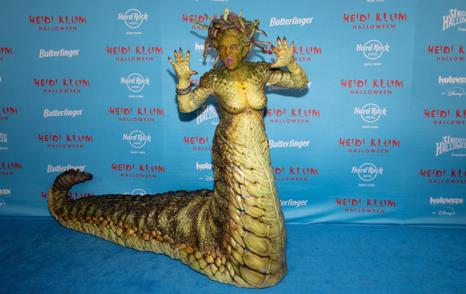 Heidi Klum jako Meduza na Halloween 2025