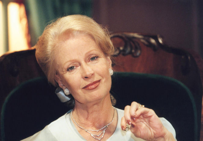 Beata Tyszkiewicz na przestrzeni lat. Tak zmieniał się wizerunek legendy polskiego kina