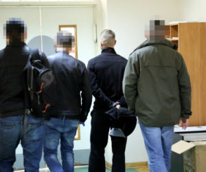 Wielka akcja warszawskich policjantów na Pradze. Rozbili gang narkotykowy