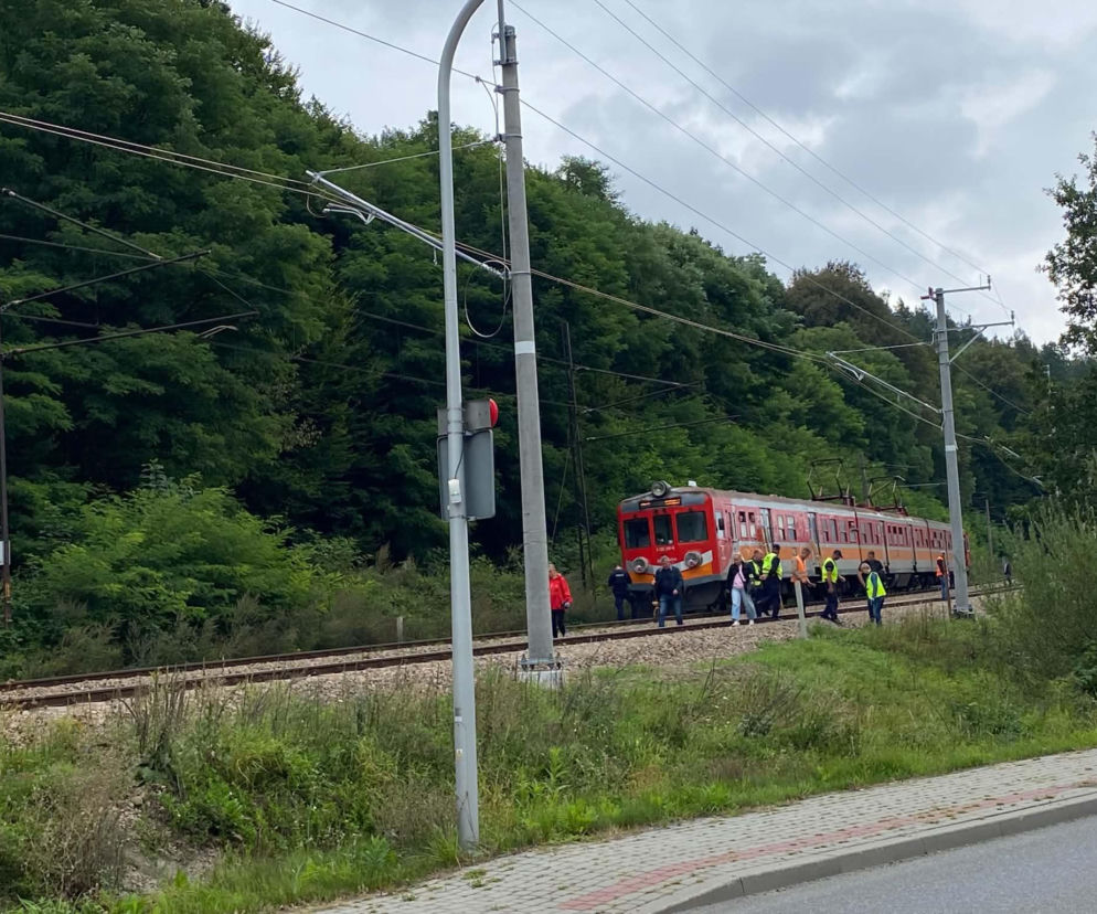 Prokuratura prowadzi sledztwo w sprawie wypadku na torach w Kamionce Wielkiej 