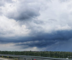 Potężne chmury nad Sośnicą - Gliwice
