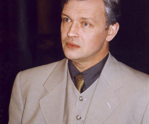 Jan Frycz nie żyje. Polacy kochali go za rolę Daria