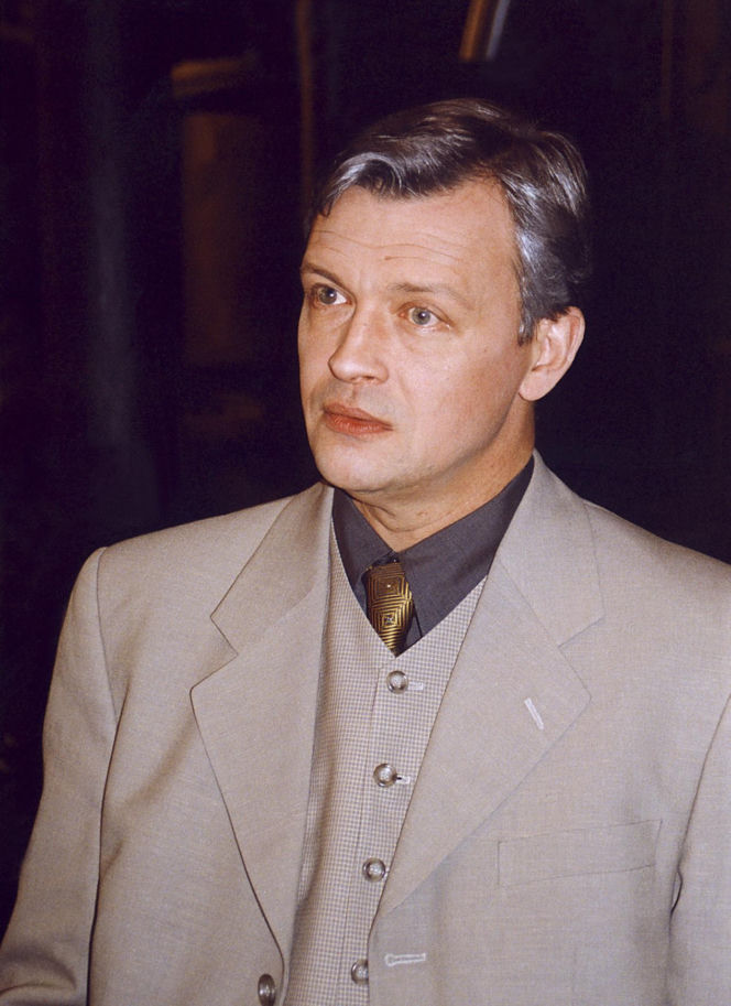 Jan Frycz nie żyje. Polacy kochali go za rolę Daria