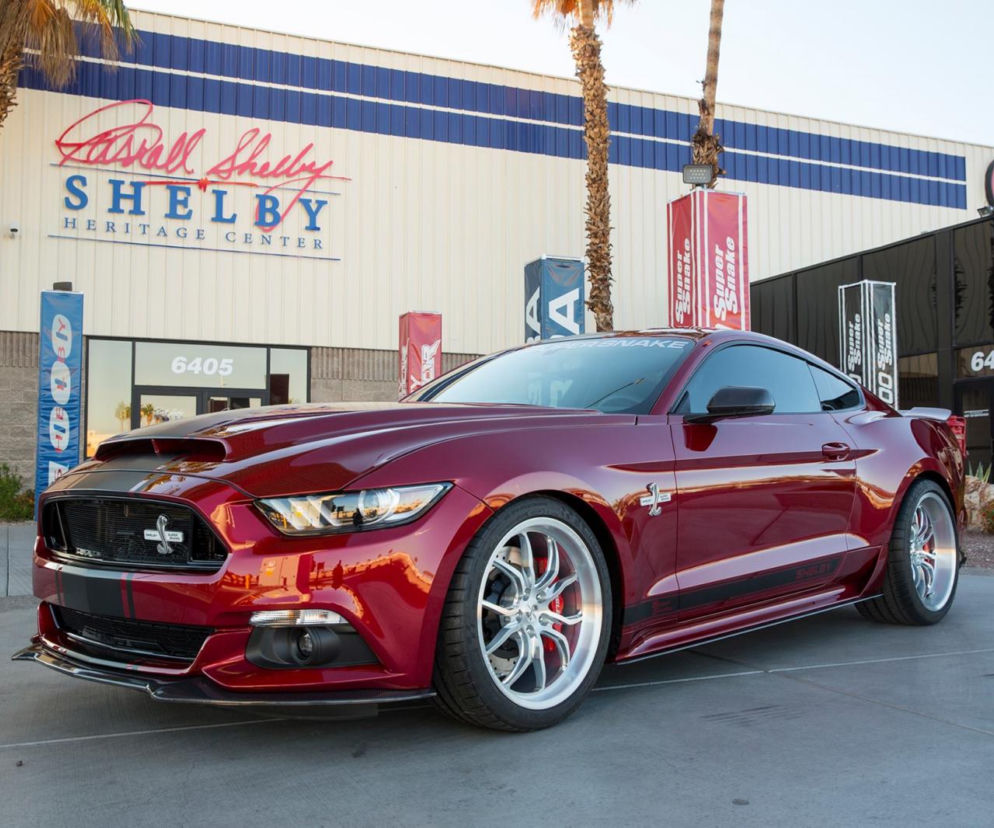Ford Mustang Super Snake