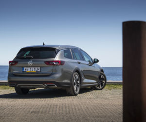 Opel Insignia Country Tourer 1.6 Turbo 200 KM A6