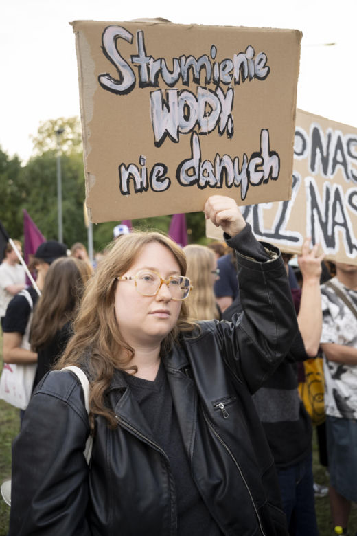 Protest w Piasecznie przeciwko Data Center