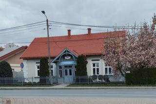 To jedno z najpiękniejszych miast w województwie małopolskim. Kiedyś było wsią, która należała do biskupów krakowskich