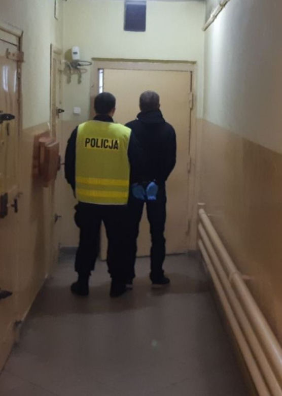 Plantacja konopi indyjskich zlikwidowana. Sukces funkcjonariuszy ze Świecia i Grudziądza