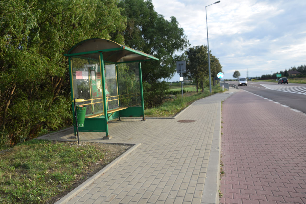 PROSZĘ PAPIEŻA O PRZYSTANEK.