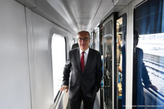 Marszałek Czarzasty pojechał pociągiem do Berlina