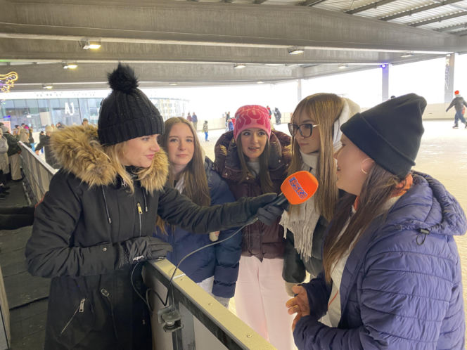 Kryte lodowisko przy Hali Urania