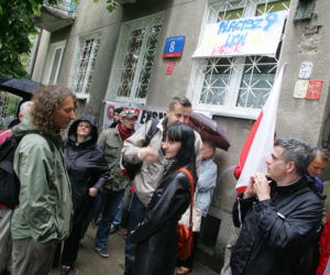 Znany warszawiak uzgadnia płeć. Zmienia się w piękną kobietę