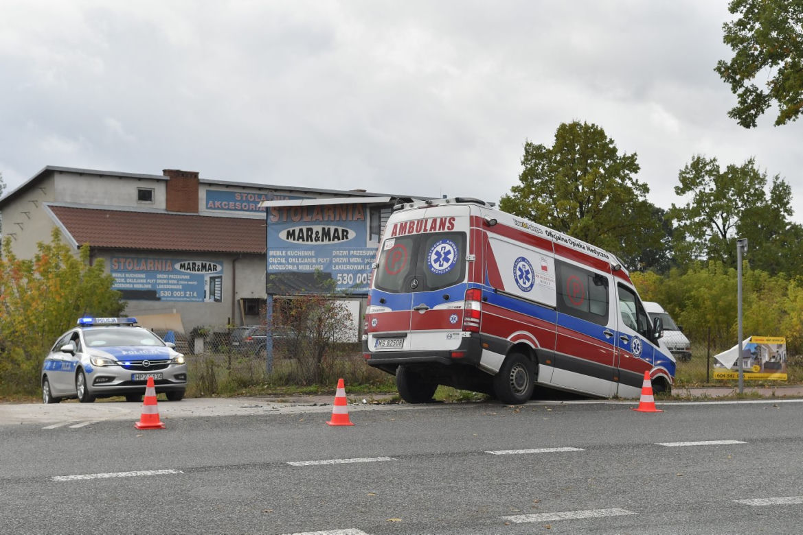 Wypadek karetki w Koniku Nowym