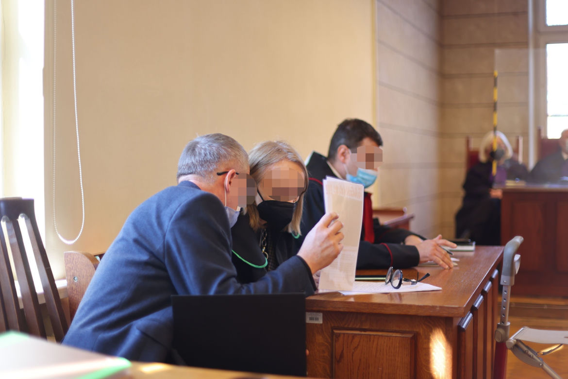 Zabiła męża, ciało zawinęła w folię i wyrzuciła do lasu. "Bał się, że Ilona może go otruć"