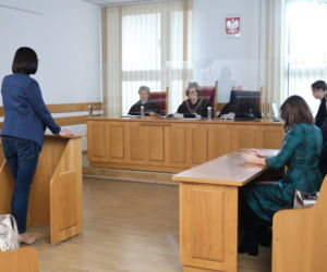 Na Wspólnej, odc. 3243: Eliza (Katarzyna Chorzępa), Jarek  (Wojciech Rotowski), Mączyk (Anna Kędziora)