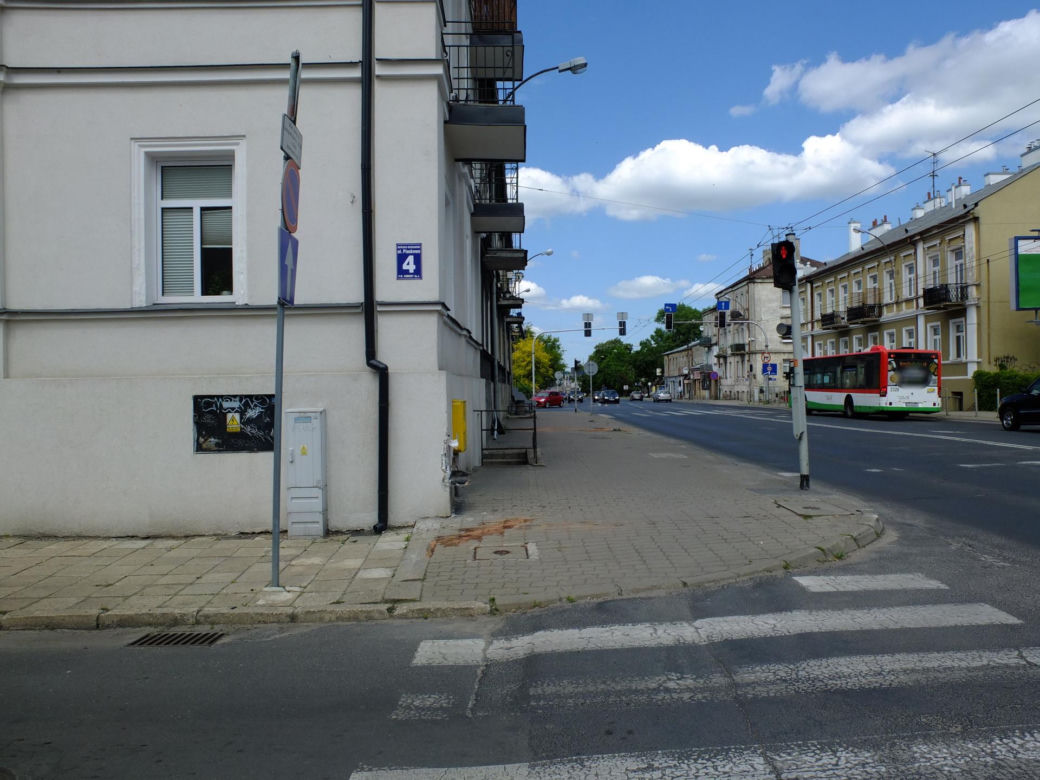 Zderzenie karetki z toyotą w Lublinie