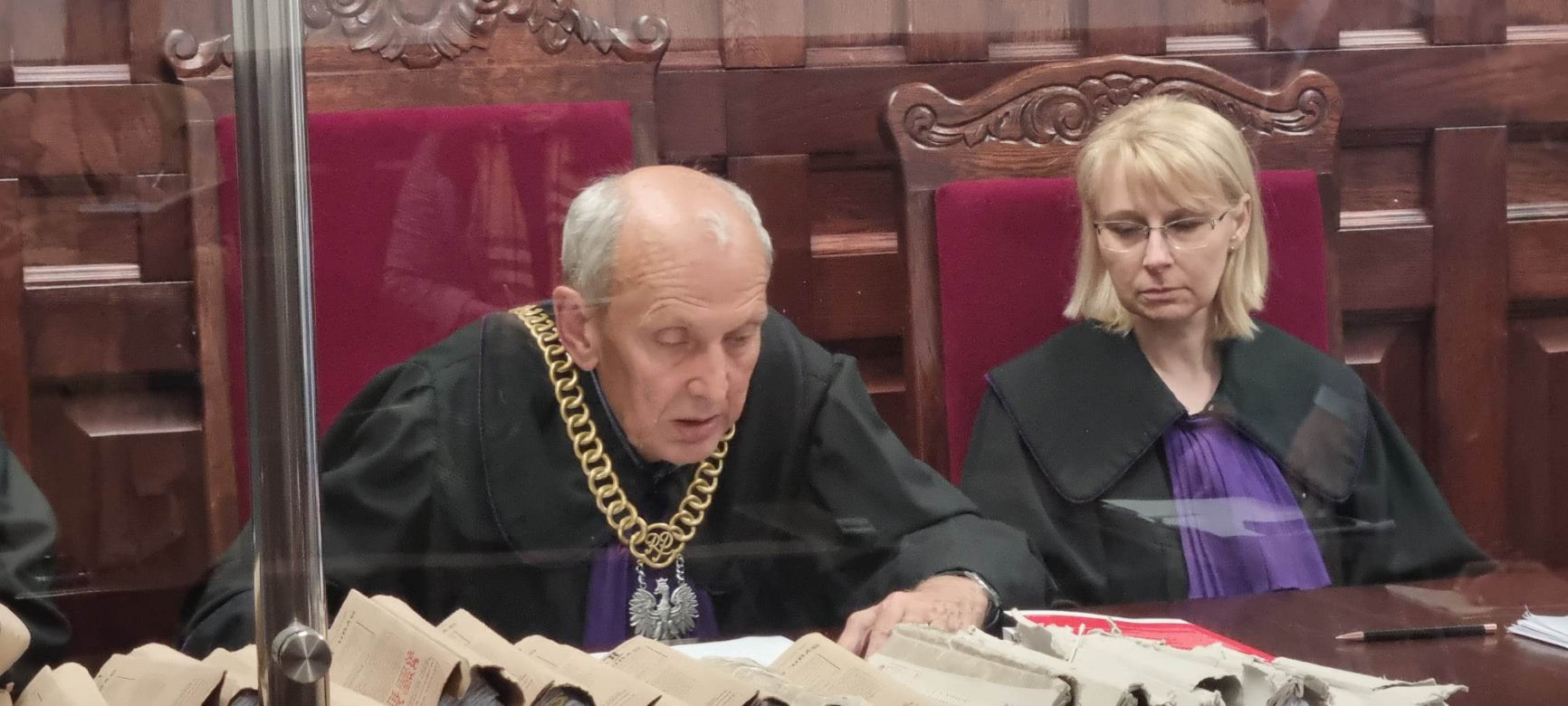 Proces byłych policjantów oskarżonych o branie łapówek. Jest wyrok