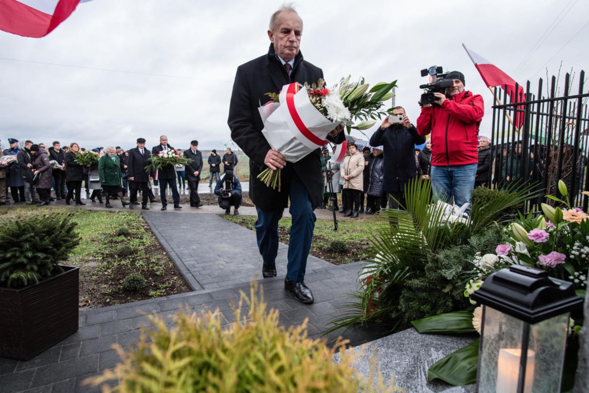 Rok od tragedii w Przewodowie. Odsłonięto tablicę