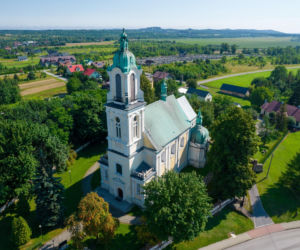 To najpiękniejsze średniowieczne miasto w województwie śląskim. Zachwyca zabytkowym rynkiem