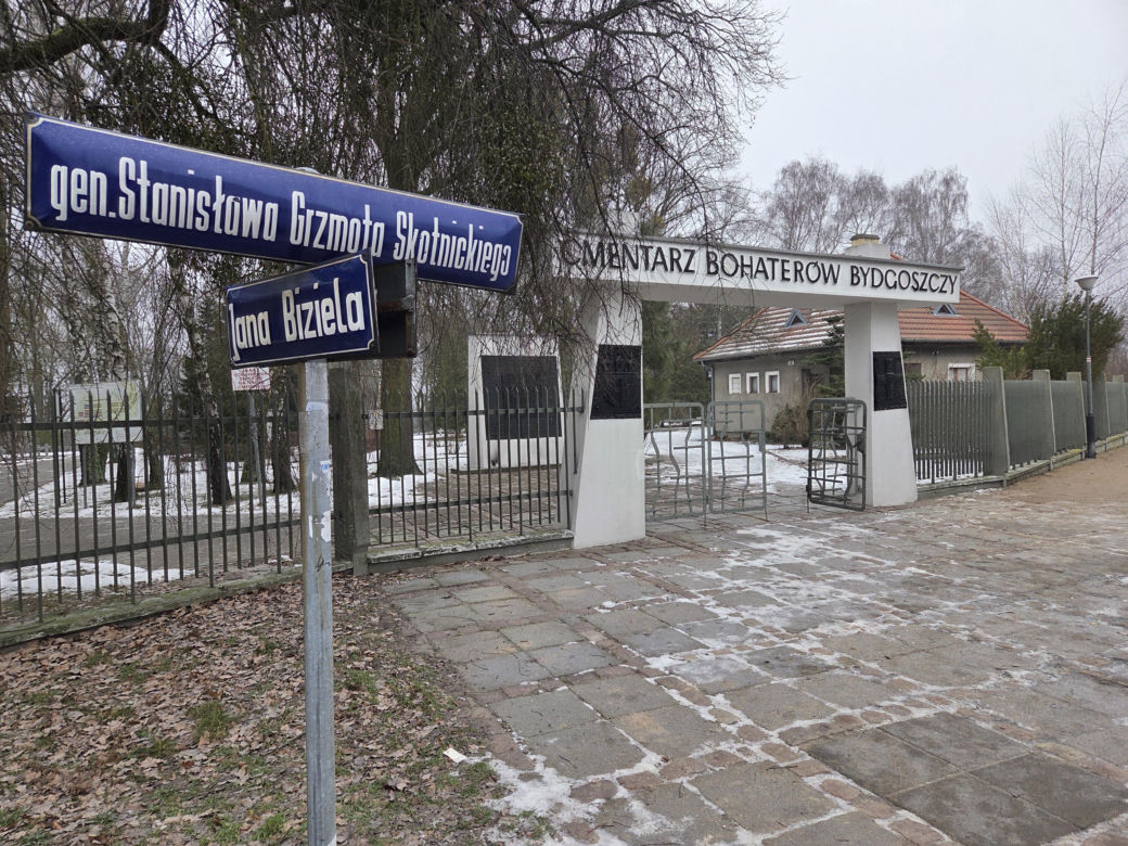 Schody do nieba w Bydgoszczy. Ponad 150 stopni, by dostać się na Wzgórze Wolności