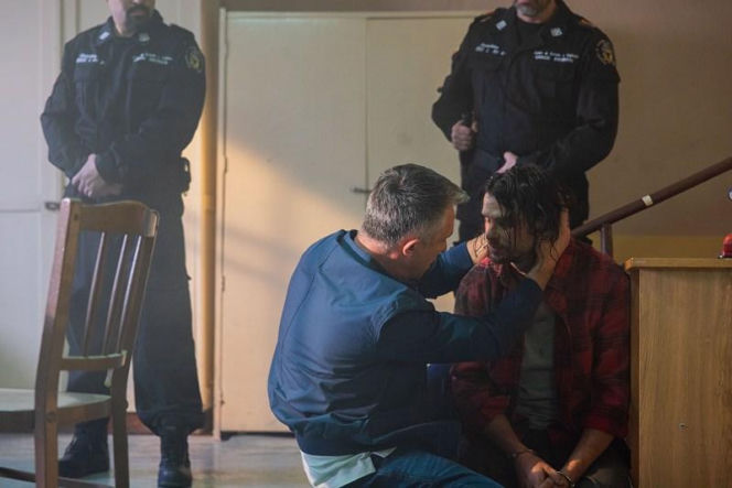 "Pierwsza miłość", odcinek 4189: Janek i Artur przekonują się, do czego zdolny jest Don Jose, gdy znajdują Pawła w fatalnym stanie