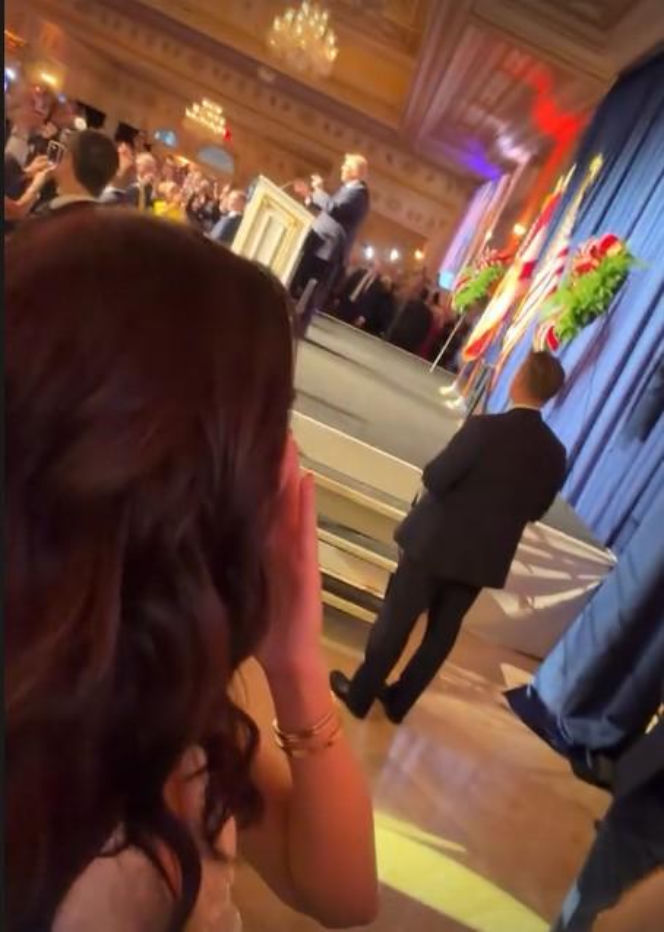 Caroline Derpieński i spotkanie z Trumpem