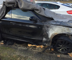 Pożar BMW 118d E81. Auto spłonęło na Podkarpaciu