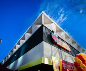 Biedronka - budynek projektu Stanisława Kwaśniewicza w Katowicach